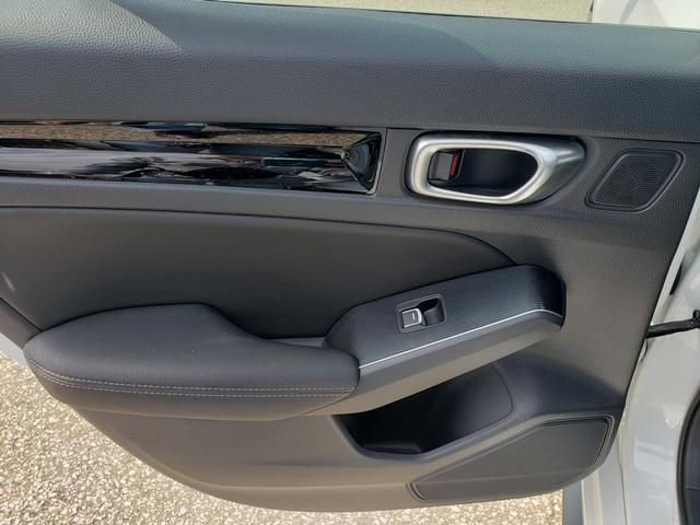 Used 2023 Honda Civic Sport Touring image 13