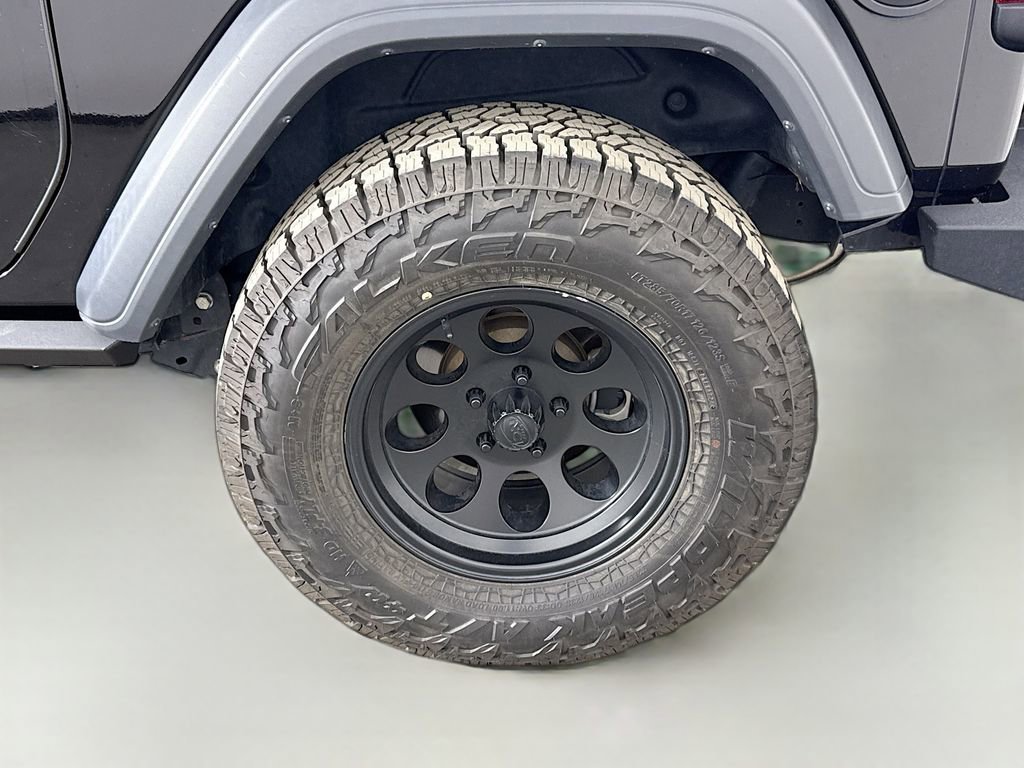 Used 2018 Jeep Wrangler Sport image 41