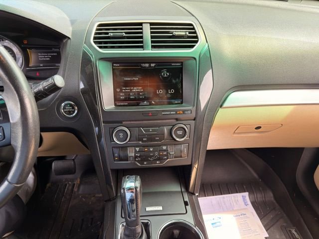 Used 2016 Ford Explorer XLT w/ Equipment Group 201A image 2