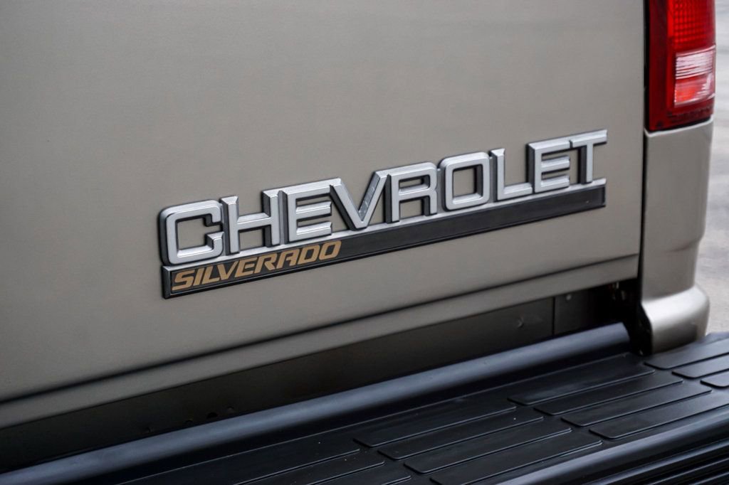 Used 1998 Chevrolet Silverado 1500 4x4 Extended Cab w/ Preferred Equipment Group 2 image 41