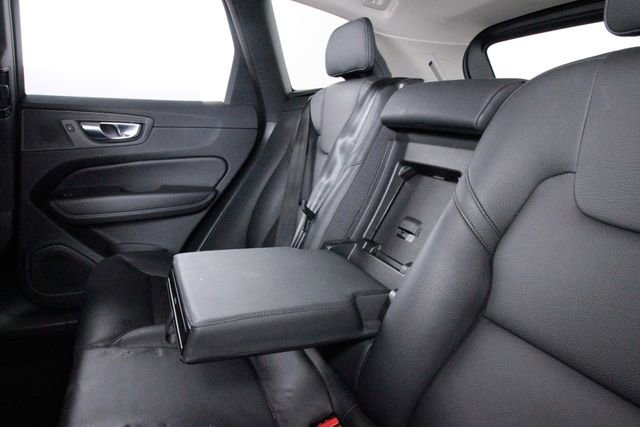 Certified 2025 Volvo XC60 B5 Plus w/ Climate Package AWD/4WD image 26