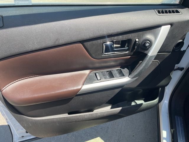 Used 2013 Ford Edge Limited w/ Driver Entry Pkg FWD image 17