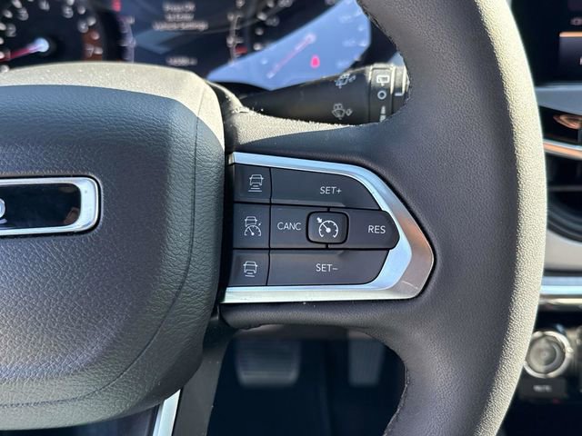 Used 2024 Jeep Compass Limited w/ Sun and Sound Group image 28