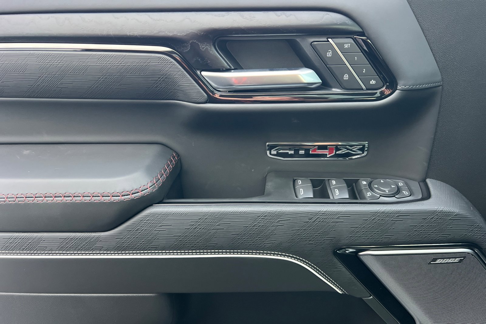 New 2026 GMC Sierra 1500 AT4X image 9