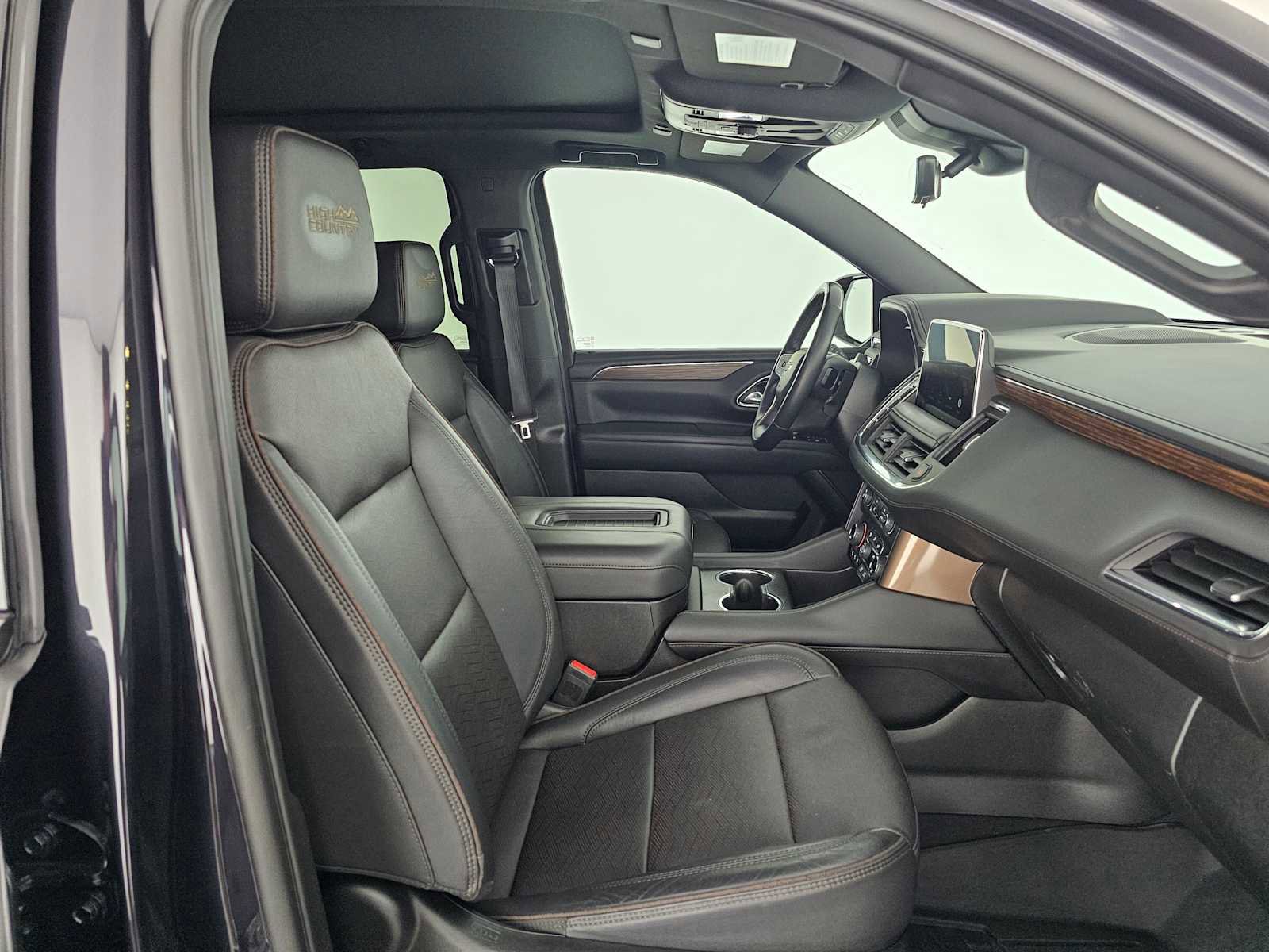 Used 2023 Chevrolet Tahoe High Country w/ Advanced Technology Package image 10