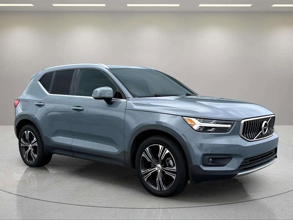 Used 2020 Volvo XC40 T5 Inscription w/ Protection Package Premier