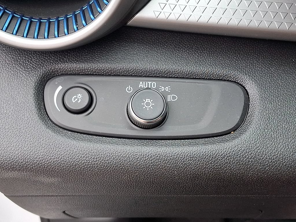 Used 2024 Chevrolet Trax LS FWD image 24