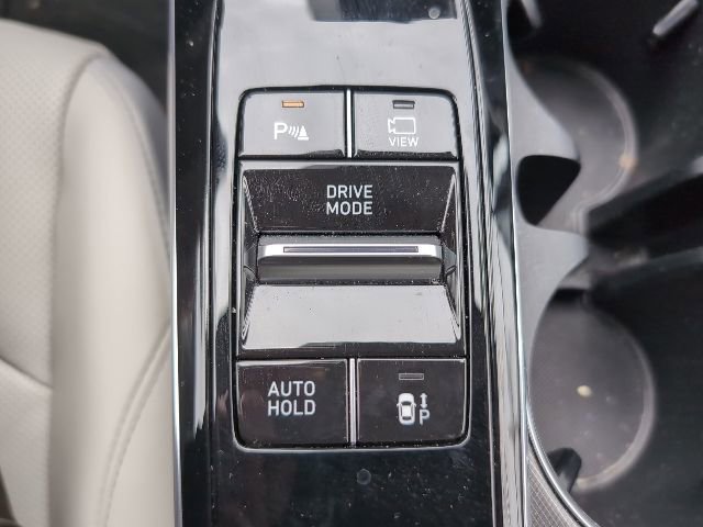 Used 2023 Hyundai Sonata Limited image 19