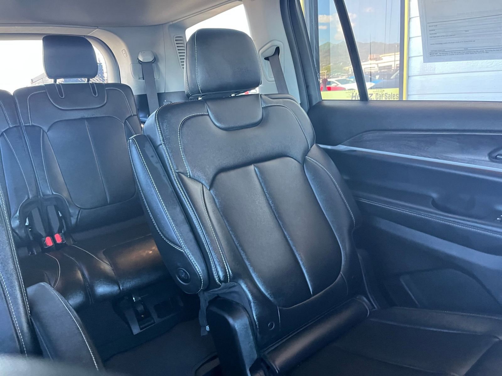 Used 2023 Jeep Grand Cherokee L Limited image 38