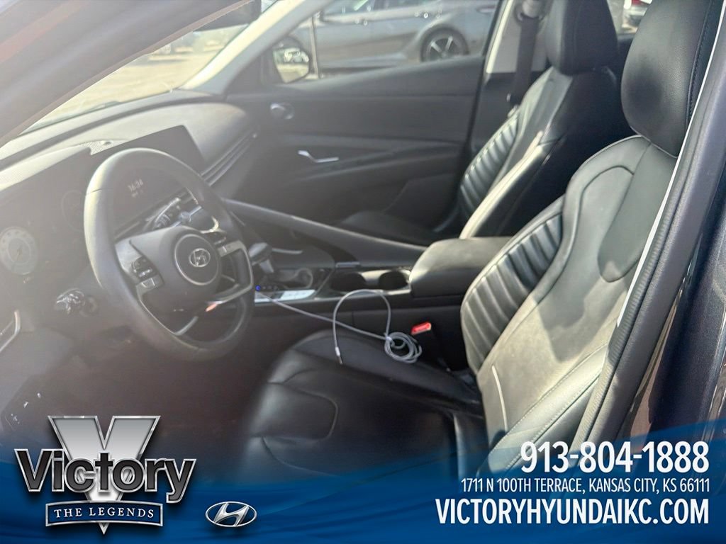 Used 2021 Hyundai Elantra Limited FWD image 10
