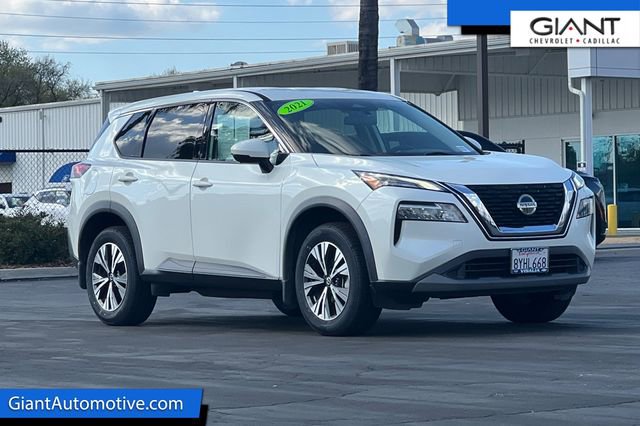 Used 2021 Nissan Rogue SV image 1