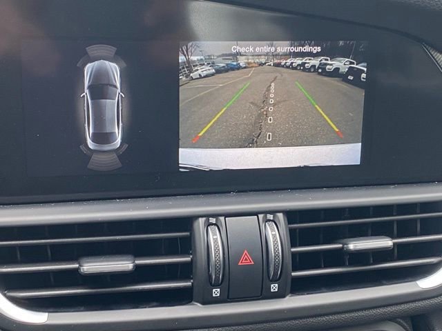 Used 2024 Alfa Romeo Giulia Ti image 30