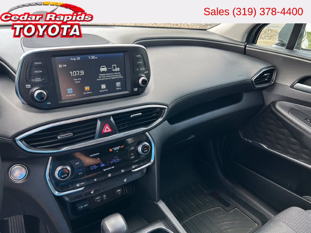 Used 2019 Hyundai Santa Fe SEL AWD/4WD image 16