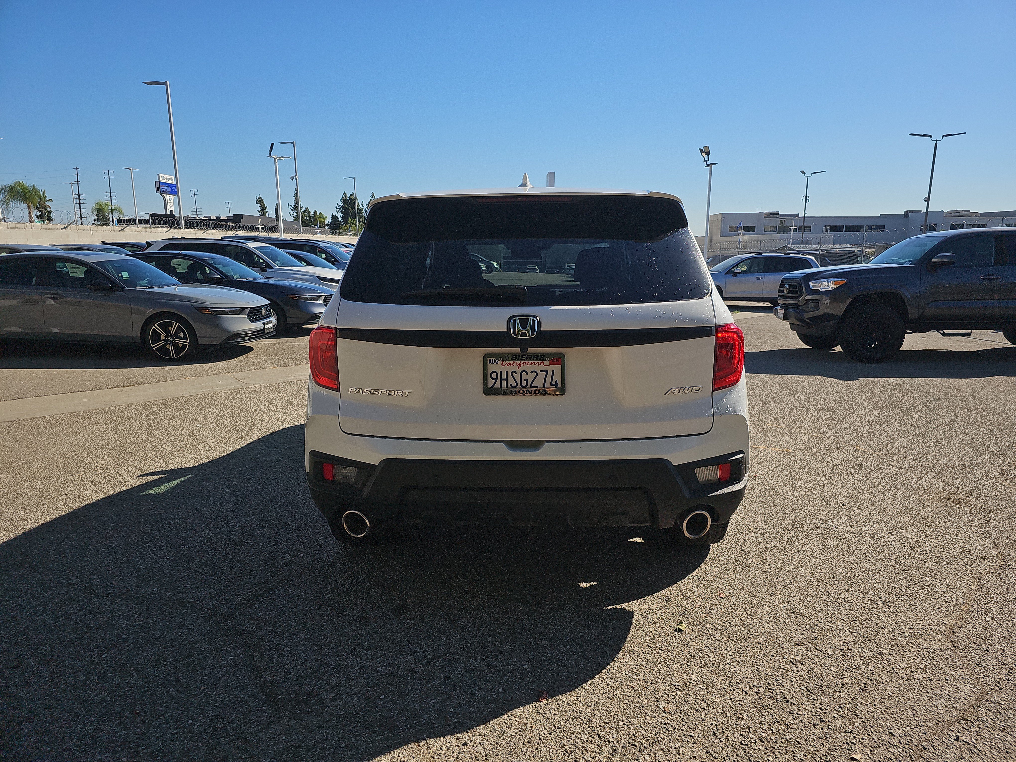 Used 2023 Honda Passport EX-L image 5