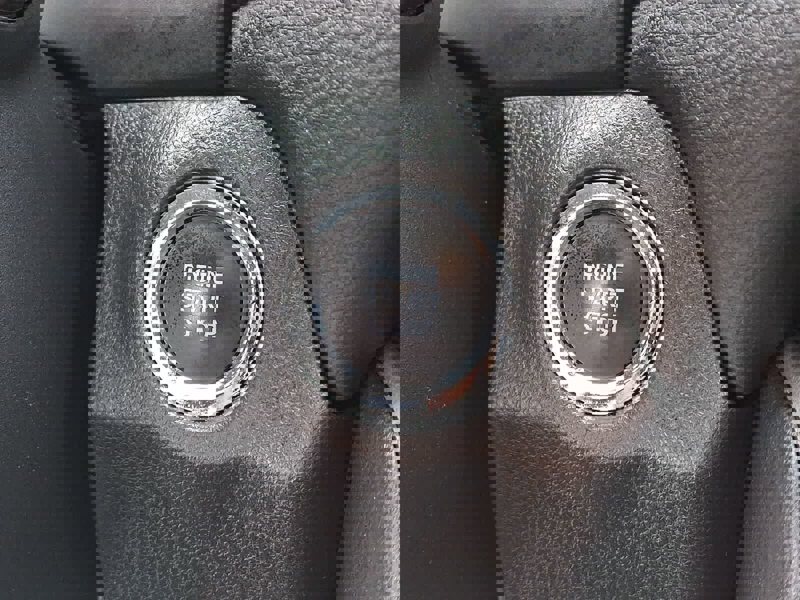 Certified 2025 Toyota RAV4 XLE image 25