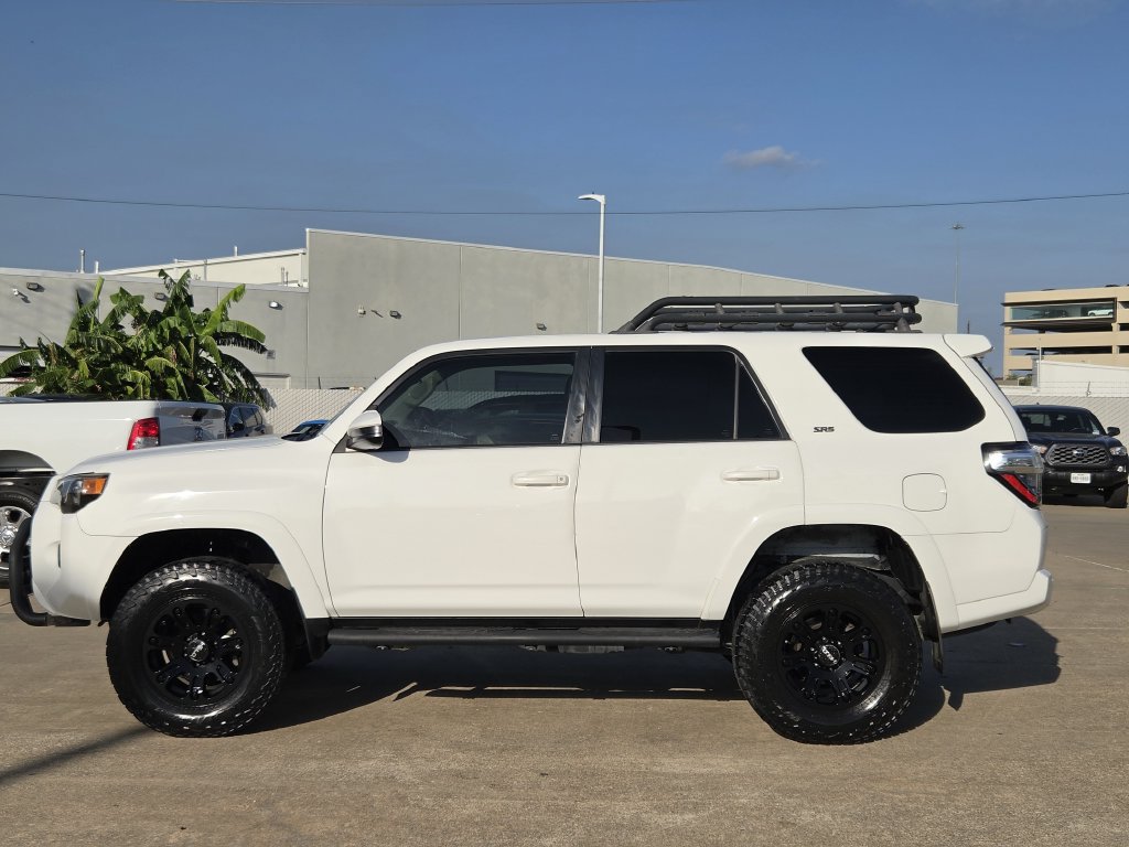 Used 2017 Toyota 4Runner SR5 RWD image 6