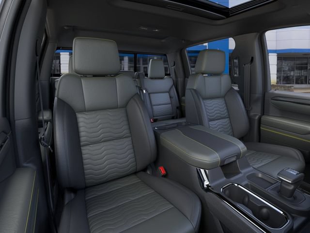 New 2026 Chevrolet Silverado 1500 ZR2 w/ Dark Appearance Package AWD/4WD image 16