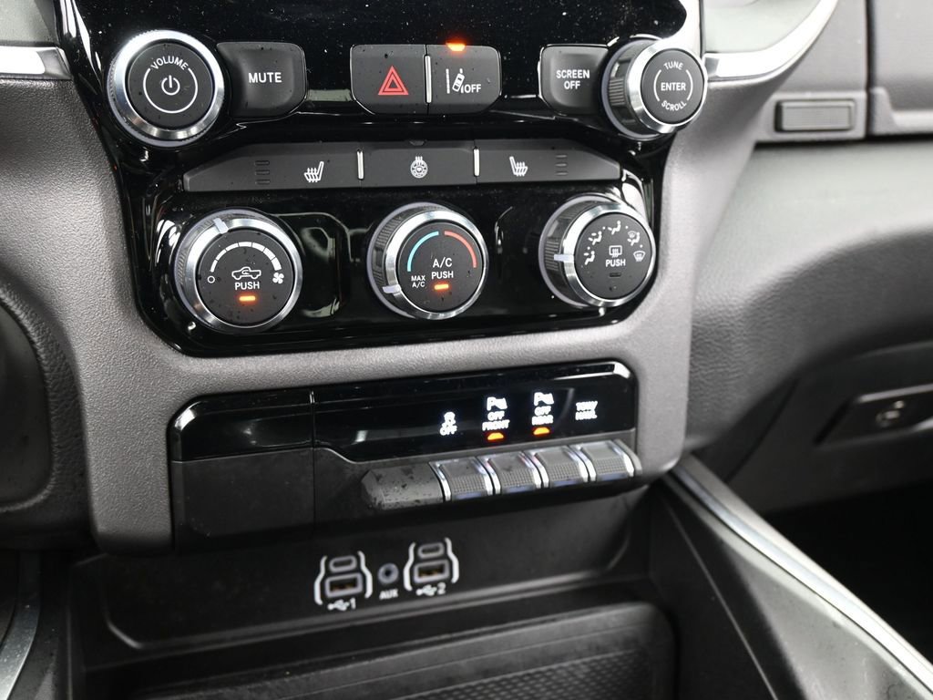 Used 2025 RAM 1500 Big Horn AWD/4WD image 25