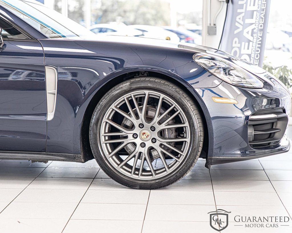 Used 2023 Porsche Panamera 4 Platinum Edition w/ Assistance Package AWD/4WD image 11