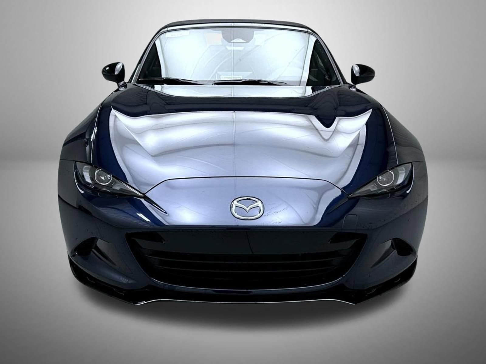 New 2026 MAZDA MX-5 Miata Club w/ Interior Package RWD image 2