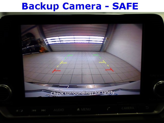 Used 2023 Nissan Rogue SV image 5