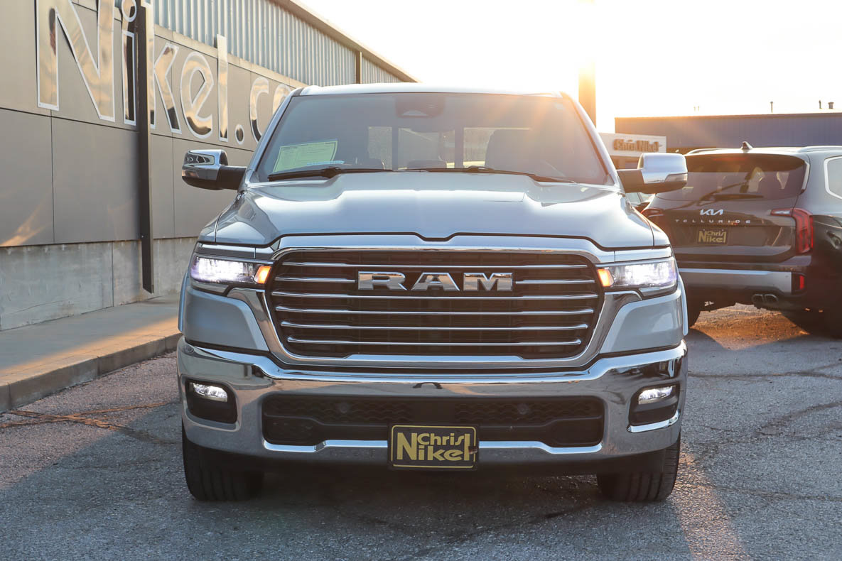 Used 2026 RAM 1500 Laramie AWD/4WD image 2