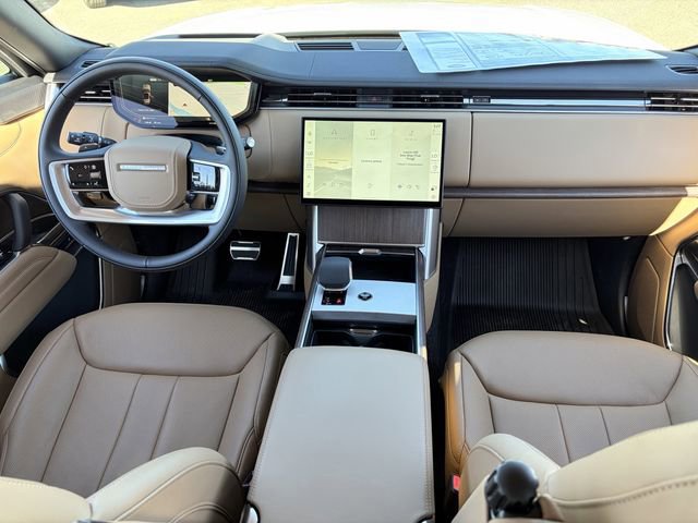 New 2026 Land Rover Range Rover SE image 14