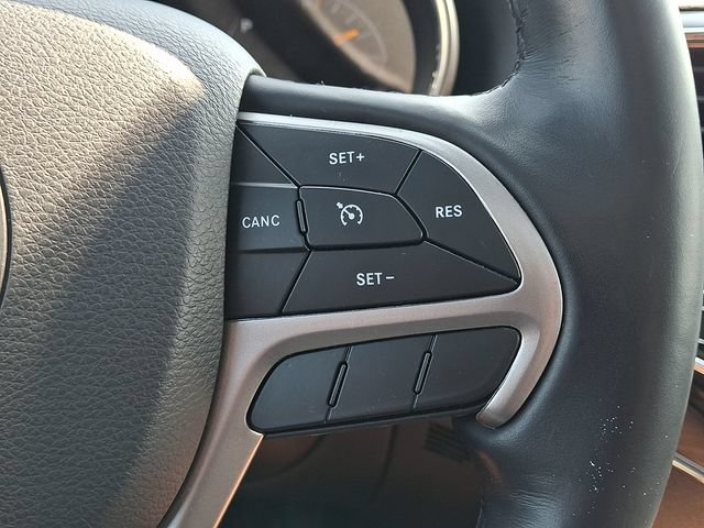 Used 2022 Jeep Grand Cherokee Limited AWD/4WD image 21