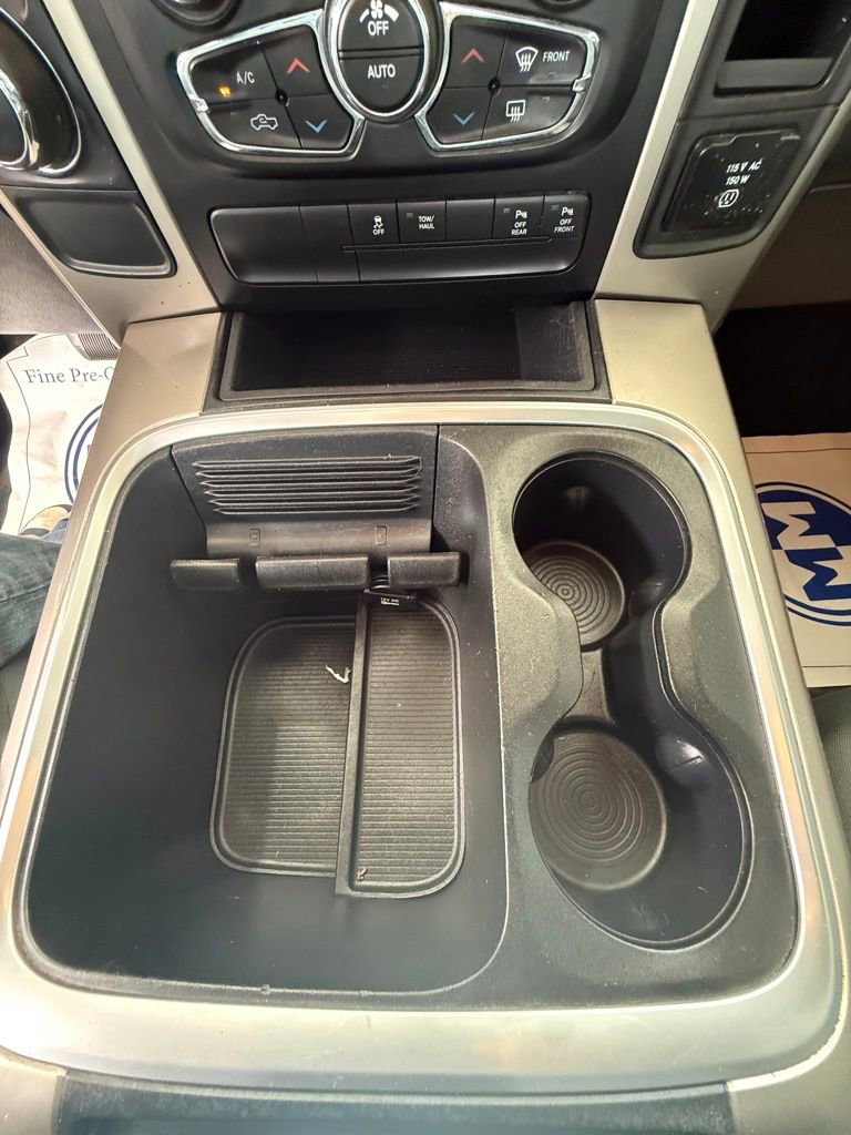 Used 2017 RAM 1500 Big Horn image 34