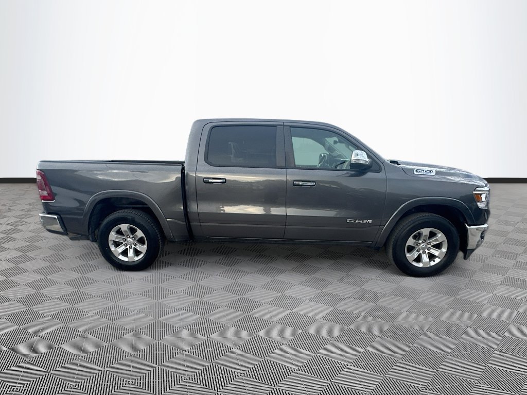Used 2022 RAM 1500 Laramie AWD/4WD image 5