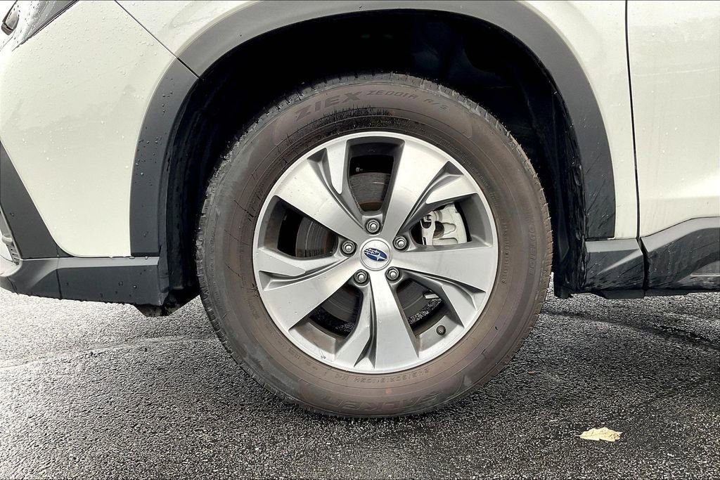 Certified 2024 Subaru Ascent Premium w/ Convenience Package image 10