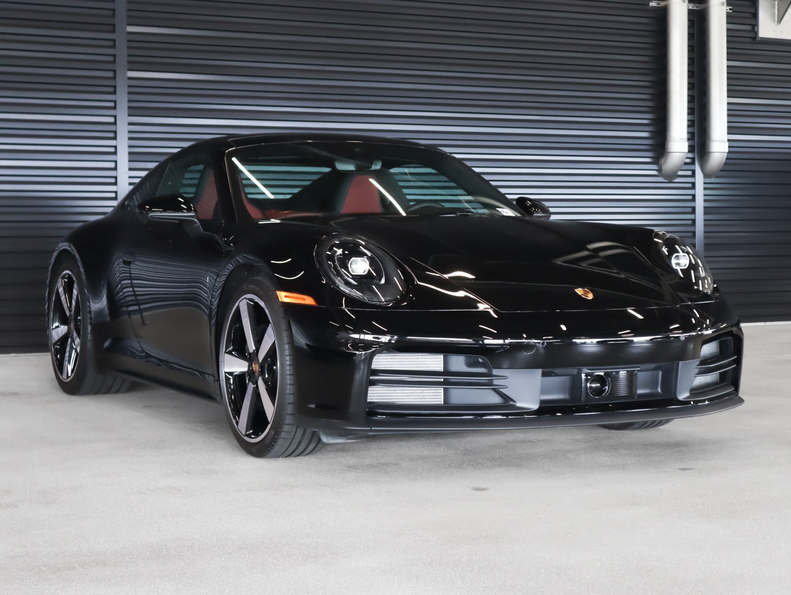 Certified 2025 Porsche 911 Carrera RWD image 7