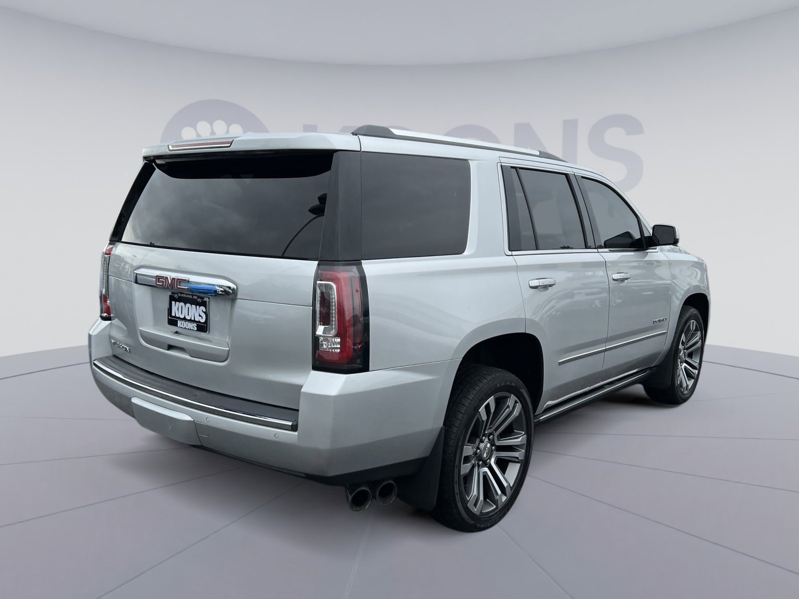 Used 2018 GMC Yukon Denali w/ Denali Ultimate Package AWD/4WD image 11