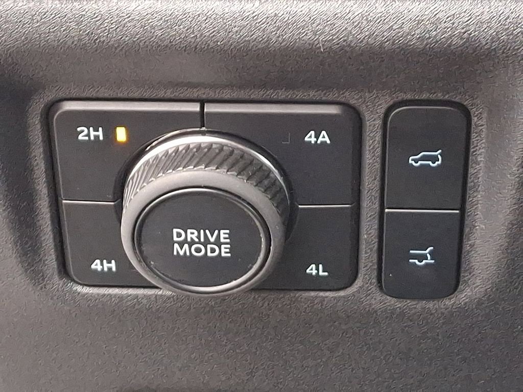 Certified 2025 Ford Expedition Max Active image 24