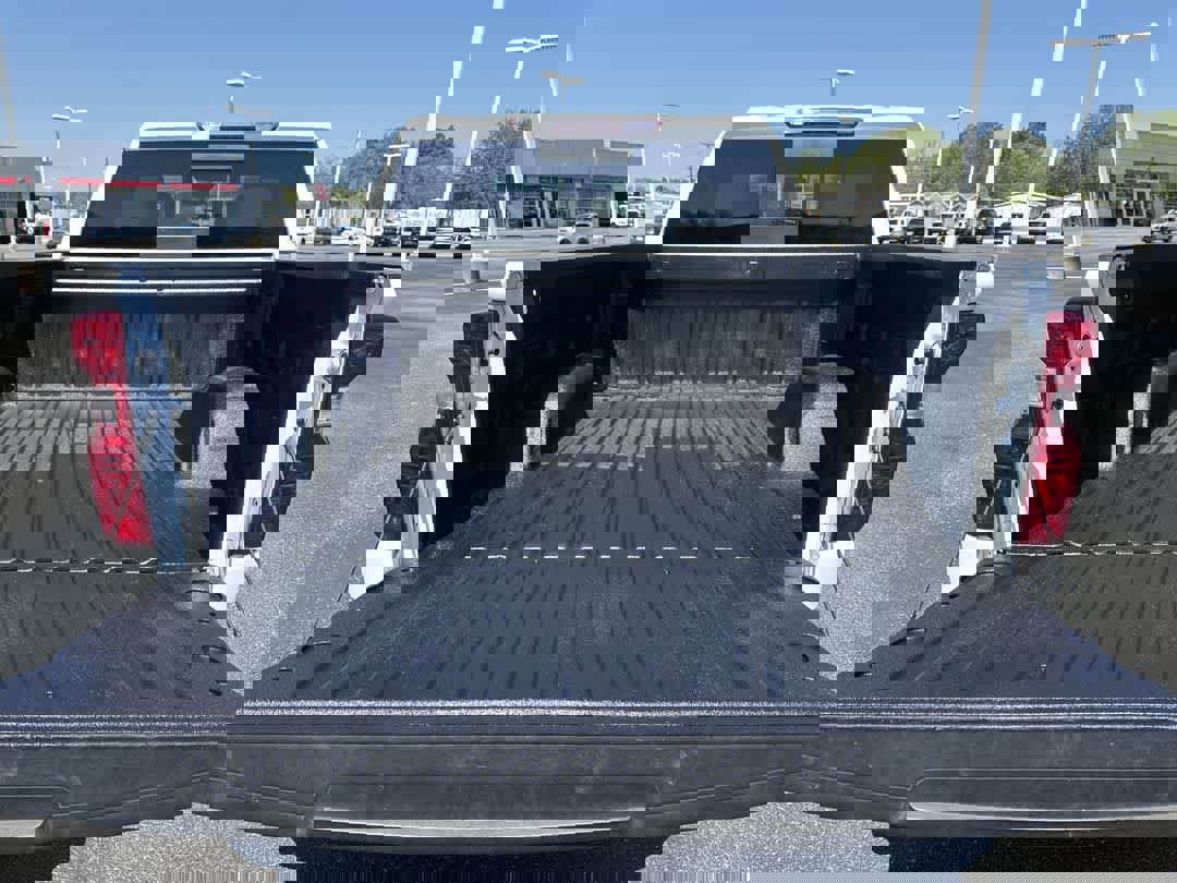 Used 2020 Chevrolet Silverado 1500 LT w/ All-Star Edition image 22