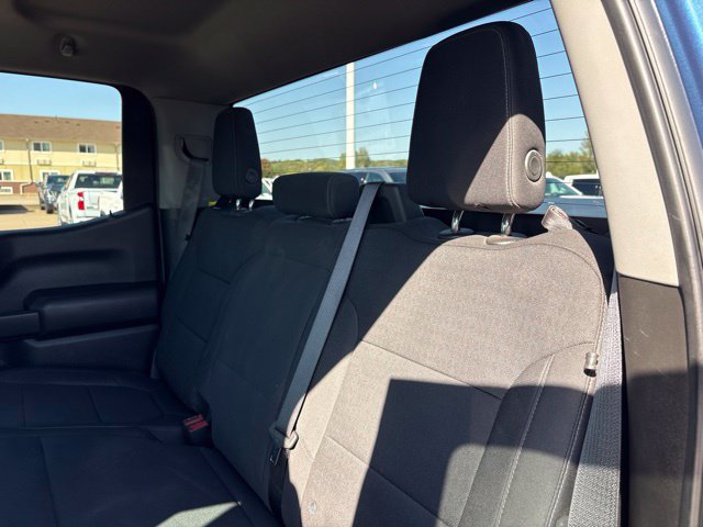 Used 2022 Chevrolet Silverado 1500 LT AWD/4WD image 36
