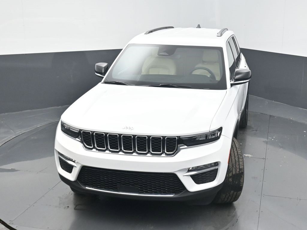 Used 2023 Jeep Grand Cherokee Limited image 38
