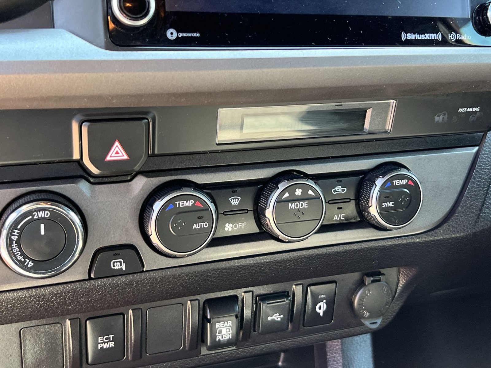 Used 2023 Toyota Tacoma TRD Off-Road AWD/4WD image 18