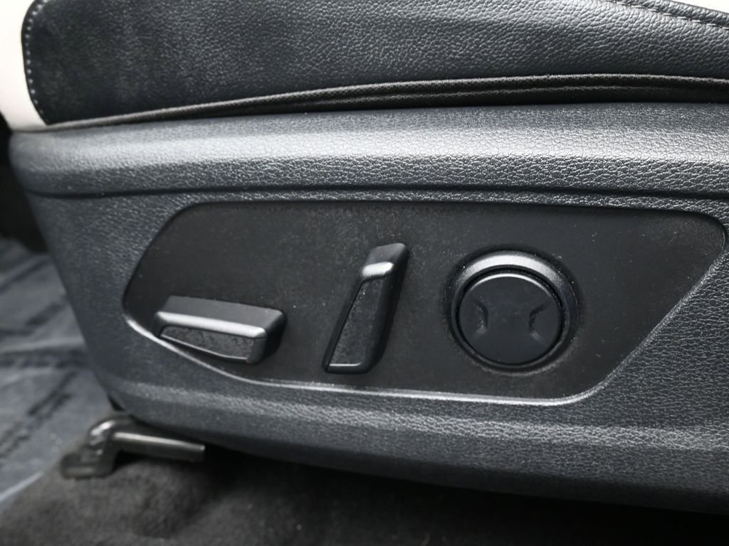 Used 2023 Kia Sportage EX image 12