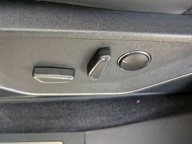 Certified 2023 Ford F150 Platinum w/ Equipment Group 701A High image 22