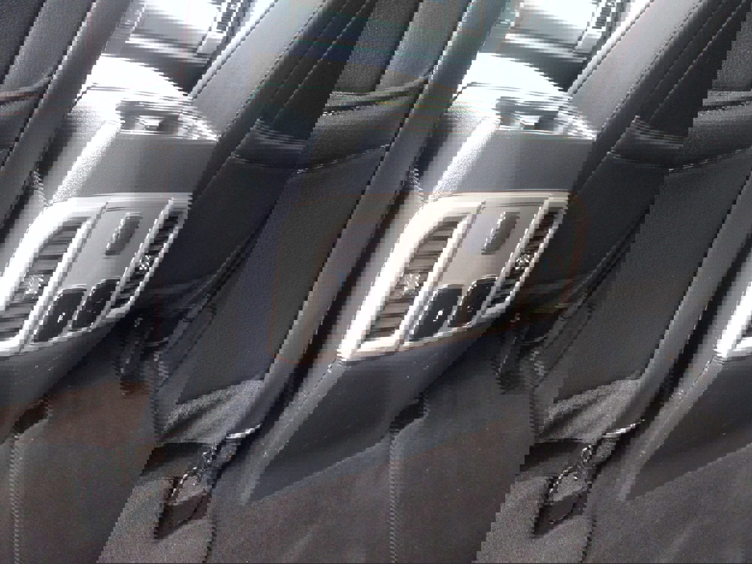 Used 2022 Ford F350 Lariat w/ Lariat Ultimate Package image 9