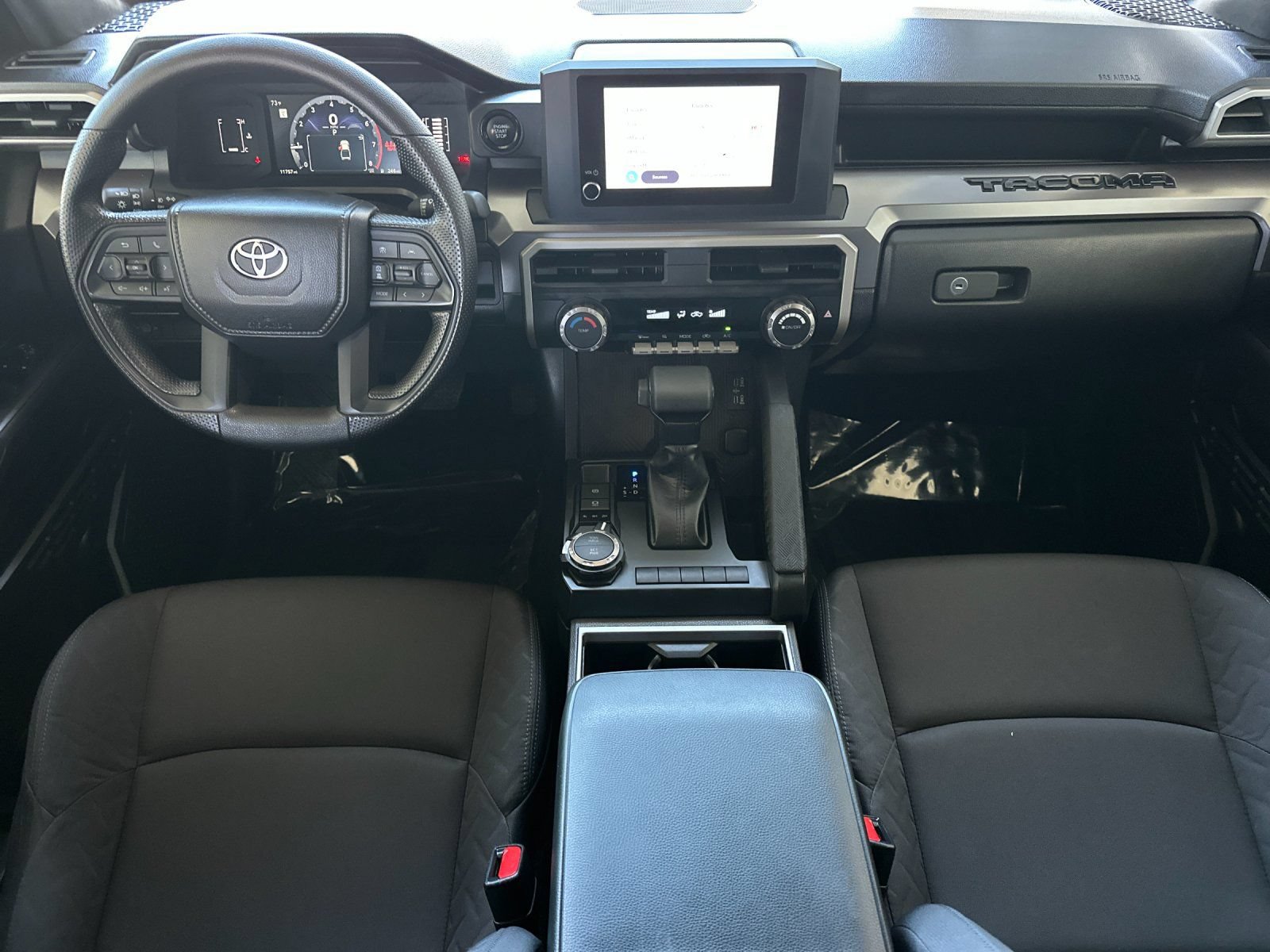 Used 2025 Toyota Tacoma SR5 AWD/4WD image 12