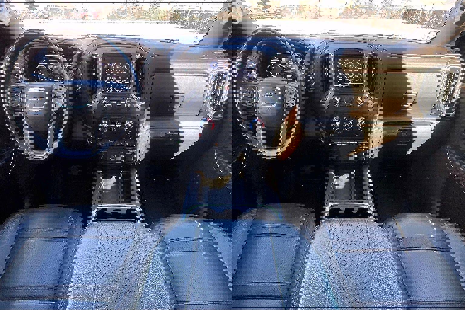 Used 2023 GMC Sierra 3500 Denali image 19