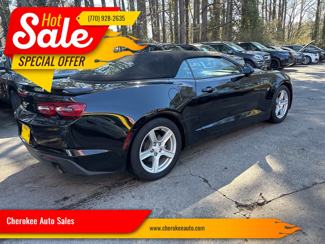 Used 2020 Chevrolet Camaro LT image 1