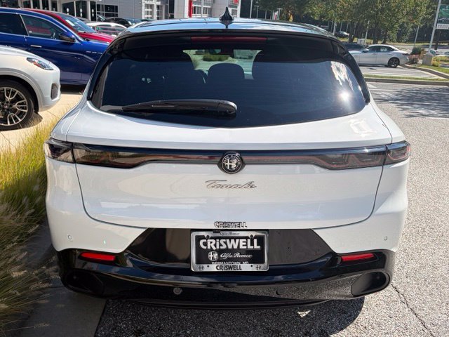 New 2026 Alfa Romeo Tonale w/ Red Premium Package AWD/4WD image 5