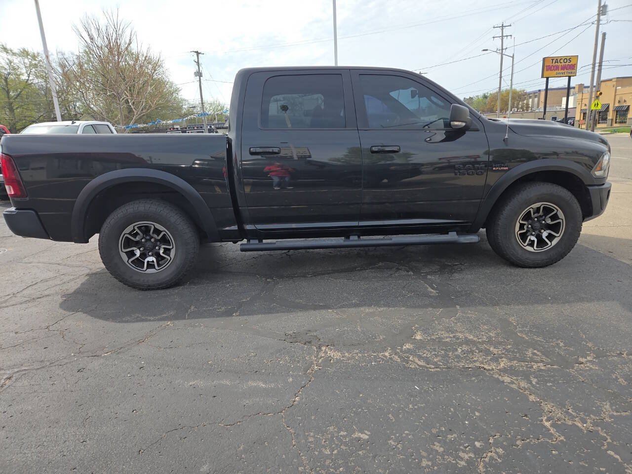 Used 2017 RAM 1500 Rebel w/ Luxury Group AWD/4WD image 6