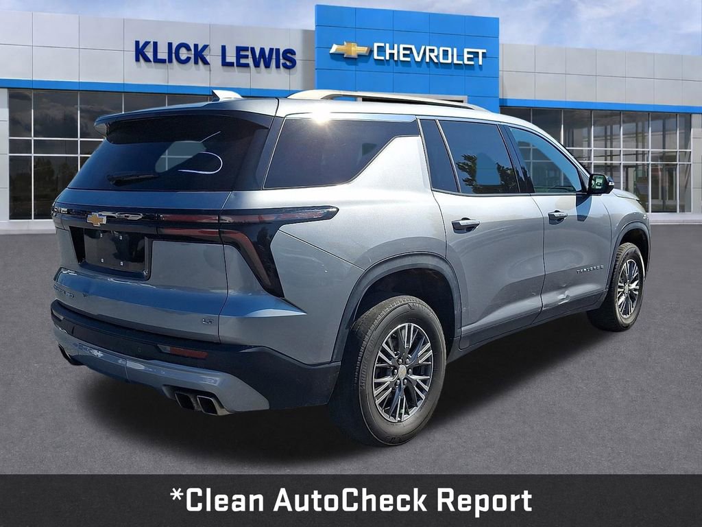 Used 2024 Chevrolet Traverse LT AWD/4WD image 8