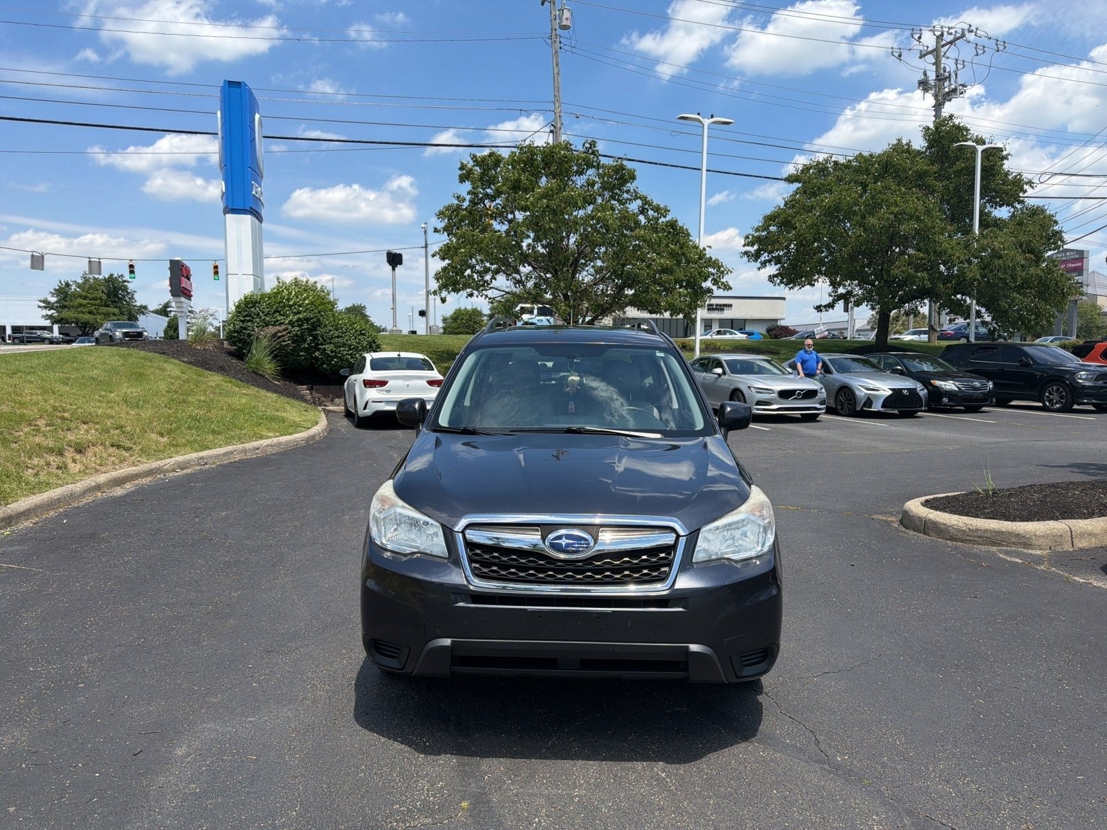 Used 2015 Subaru Forester 2.5i Premium w/ All-Weather Package AWD/4WD image 3