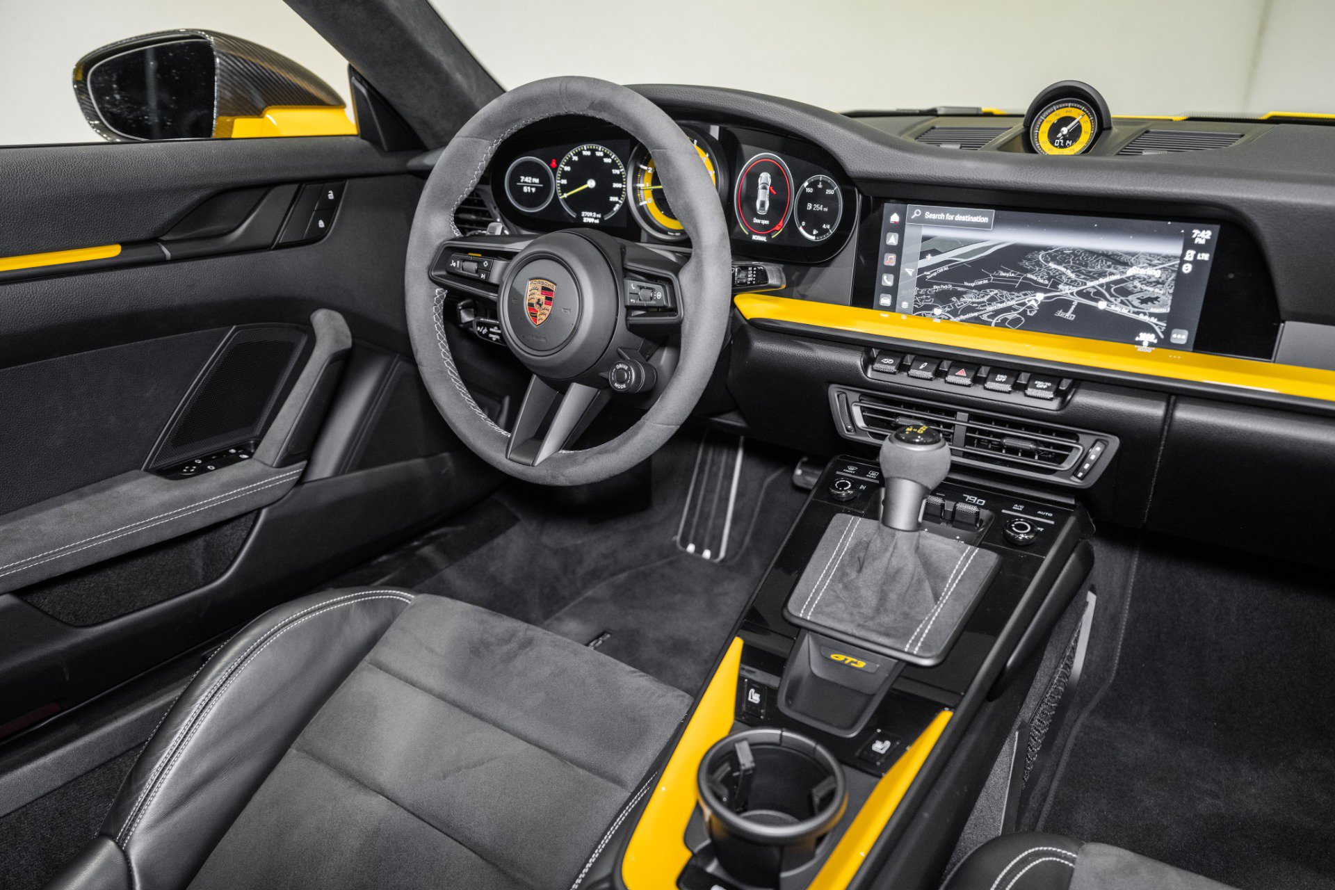 Used 2022 Porsche 911 GT3 image 24