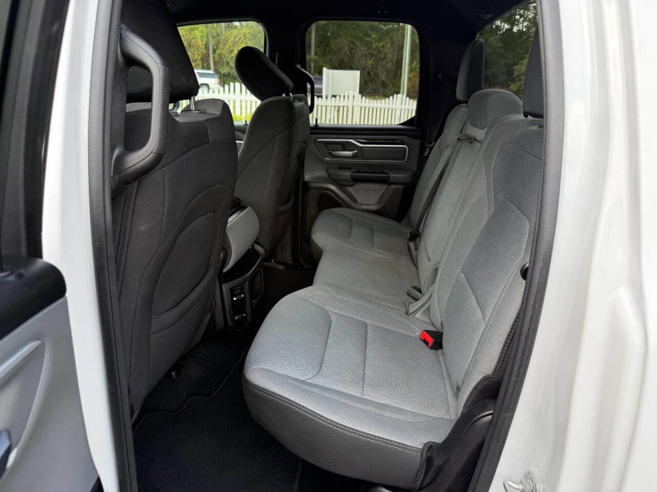 Used 2021 RAM 1500 Big Horn AWD/4WD image 12